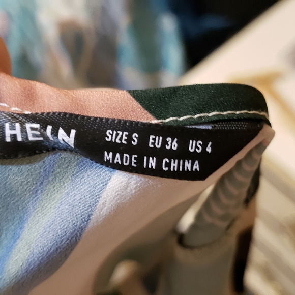 Striped Romper - Picture 2 of 6